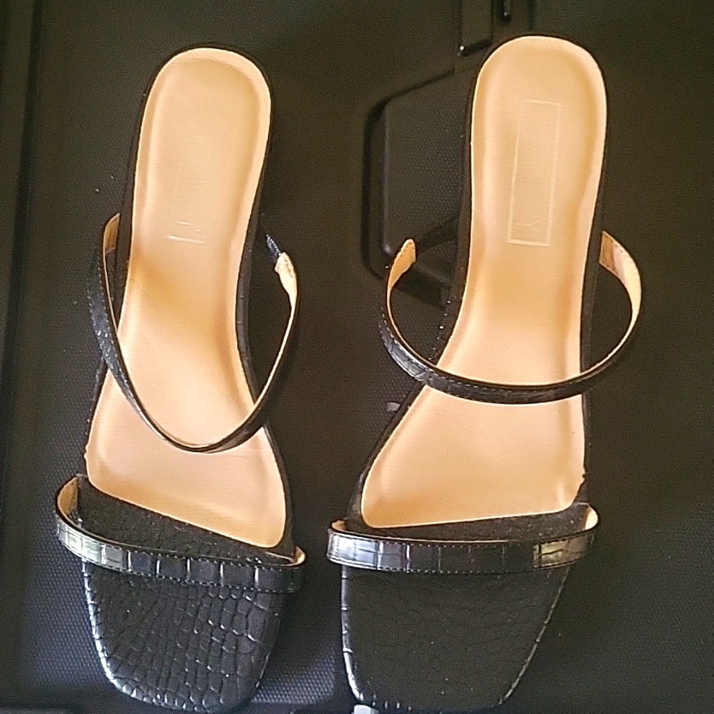 Black sandals